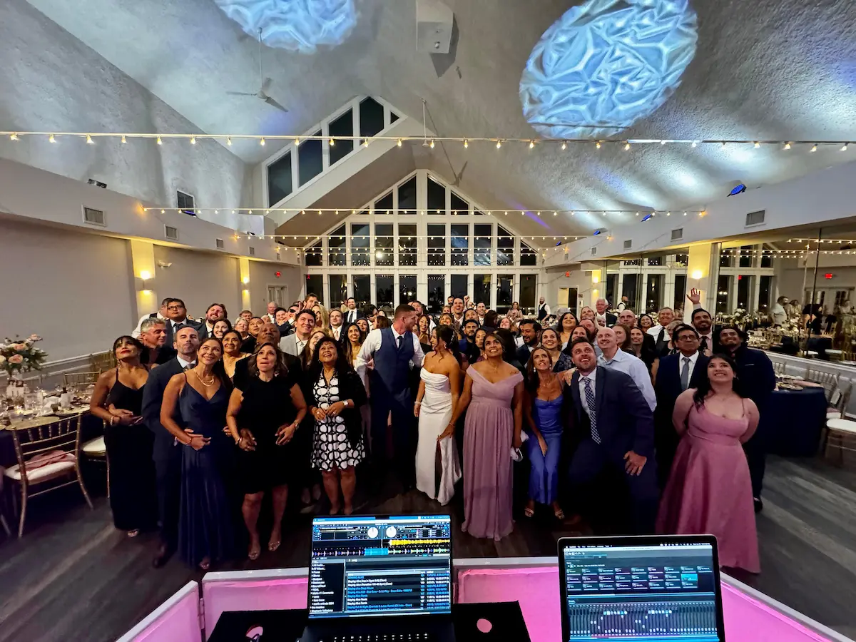 Master Productions Events | Experts in event planning, DJs, sound, and lighting.