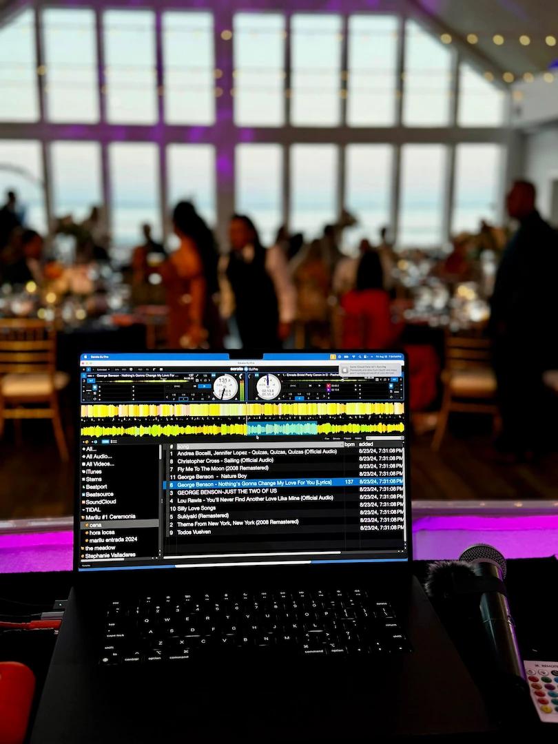 Master Productions Events | Experts in event planning, DJs, sound, and lighting.